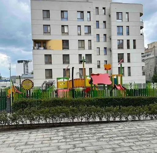 сити парк с паркомясто Apartment *